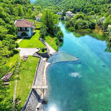 Jazina Hotel Τρέμπινιε Εξωτερικό φωτογραφία